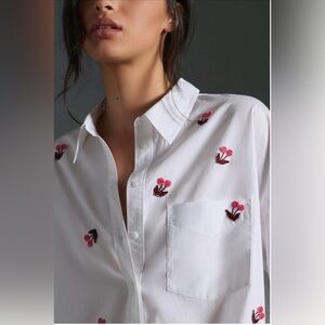 Button down shirt w/ embroidered cherries - L